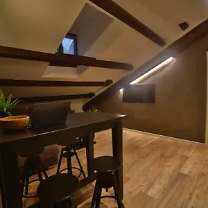 Appartamento Moscova Attic Near Duomo Milano